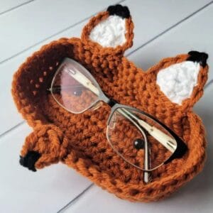 Crochet Bear Glasses Holder, Teddy Bear Eyeglass Tray, Bear Case Holder, Fox, Chicken, Bunny, Polar Bear Crochet Glasses Holder, Gift ForHer
